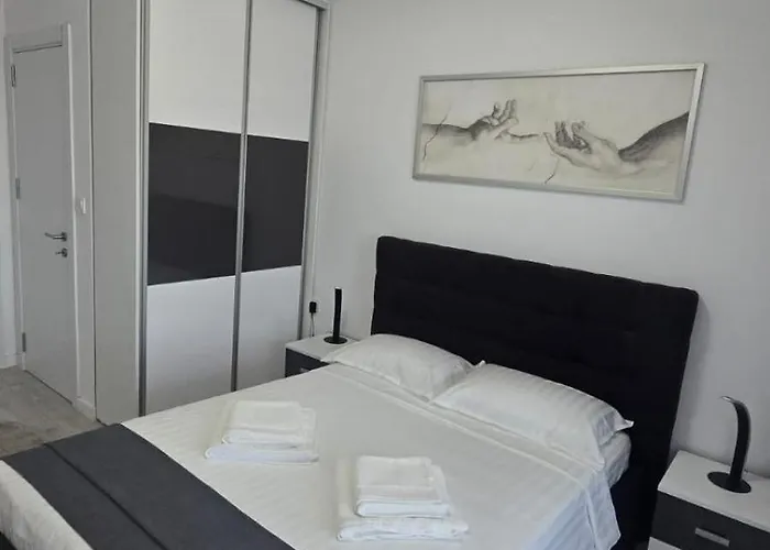 Marina 2 콘스탄차